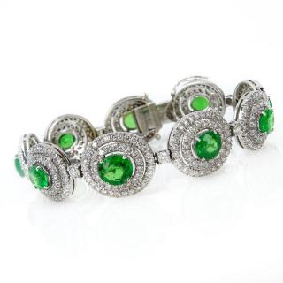 Appraisal: Approx Carat Oval Cut Tsavorite Garnet Karat Round Brilliant Cut