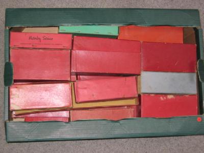 Appraisal: A quantity of empty Hornby wagon boxes some items damaged