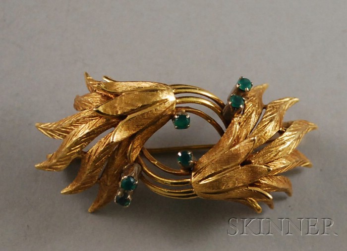 Appraisal: kt Gold and Emerald Flower Brooch total dwt wd in