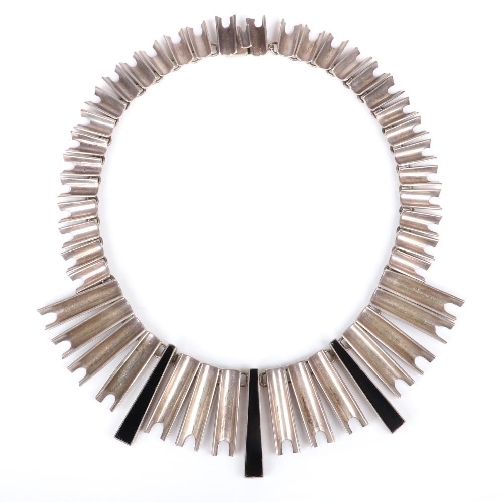 Appraisal: TAXCO MEXICAN MODERNIST STERLING SILVER COLLAR NECKLACE WITH GRADUATED RADIATING