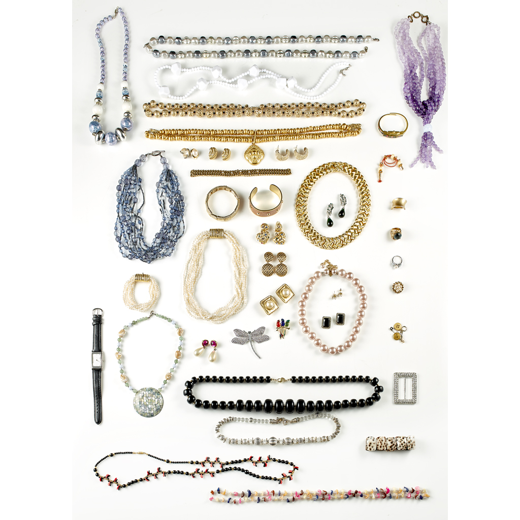 Appraisal: A collection of costume jewellery to include various beaded necklaces