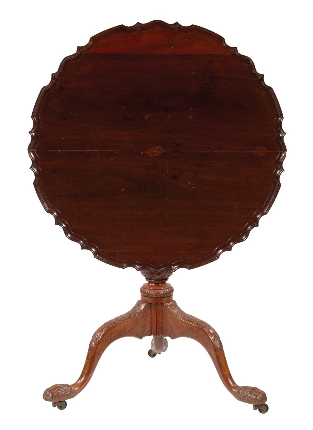 Appraisal: Antique American Chippendale-Style Carved Mahogany Tilt-Top Tea Table pie crust