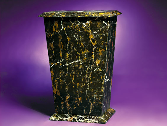 Appraisal: MARBLE DISPLAY PEDESTAL Similar to the previous lot this pedestal