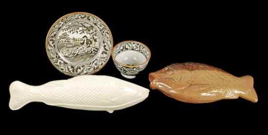 Appraisal: An English creamware fish-shaped jelly mould cm in length An