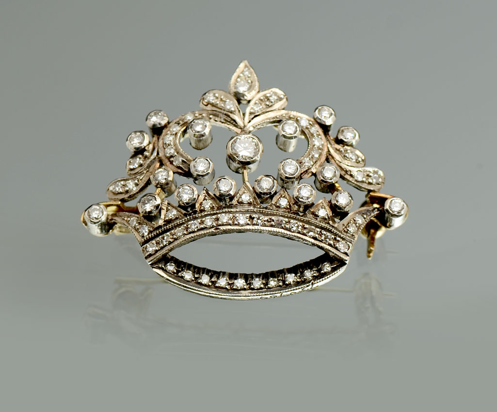 Appraisal: MAJESTIC K STERLING SILVER DIAMOND BROOCH CROWN CTW in circular