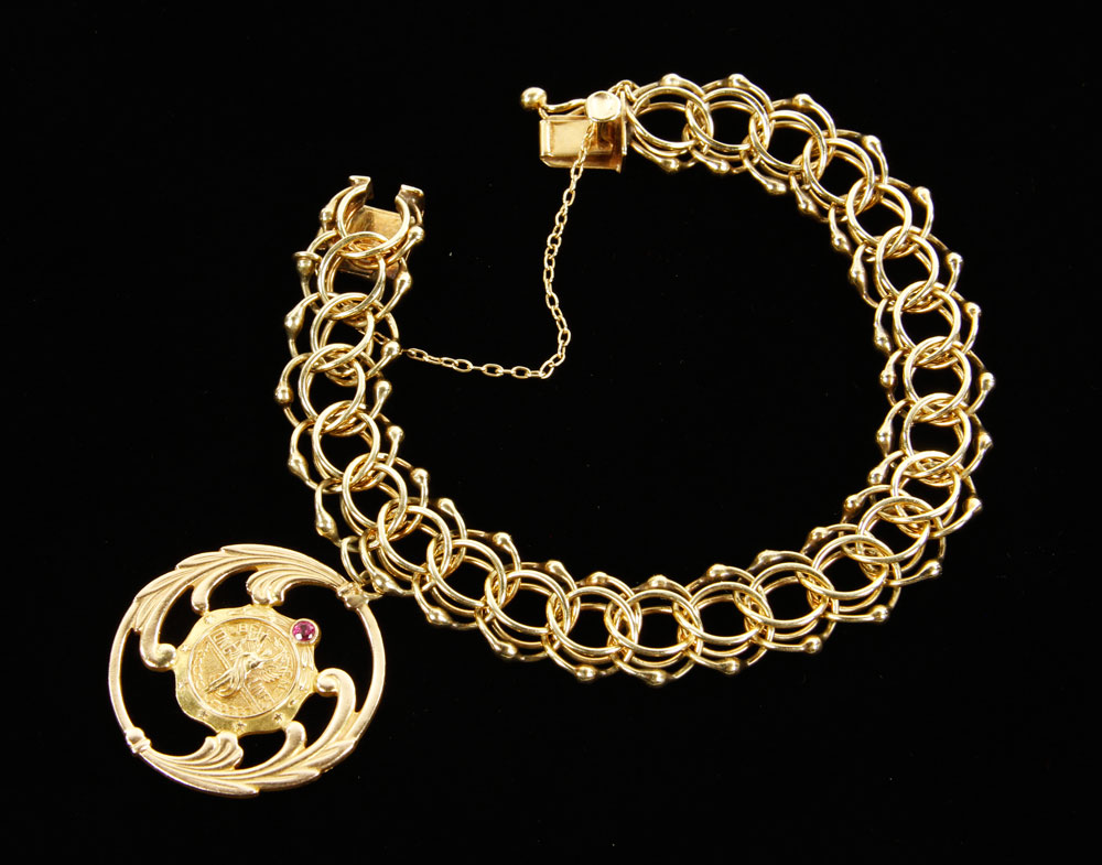 Appraisal: - K Gold Bracelet K yellow gold bracelet with gold