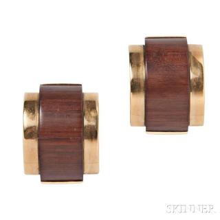 Appraisal: kt Gold and Wood Earclips each with wood arch dwt