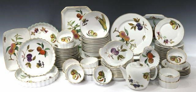 Appraisal: lot of English Royal Worcester Evesham Gold porcelain dinner service