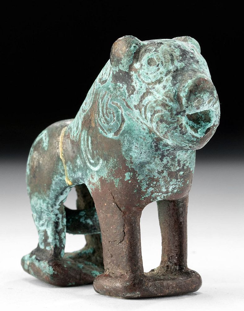 Appraisal: Fine Seljuk Bronze Lion w Nice Patina Near East Seljuk