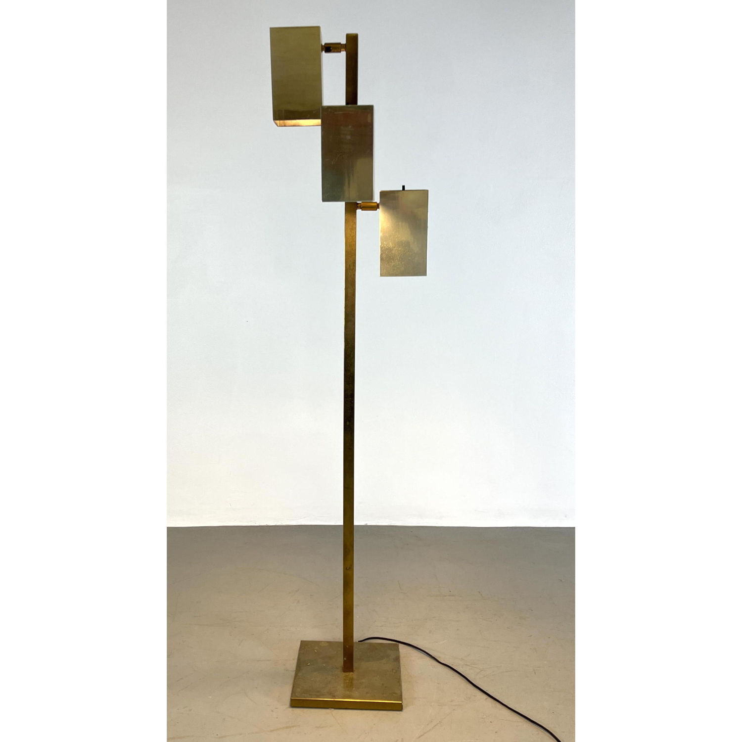 Appraisal: Mid Century Modern OMI Floor Lamp Gold Finish Dimensions H