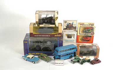 Appraisal: Dinky Lledo Vitesse and other diecast manufacturers varying scale Cars