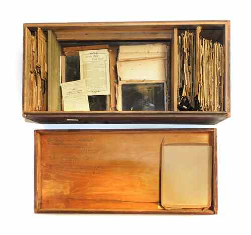 Appraisal: Cased Aristo Gold Postcard printing set case - x