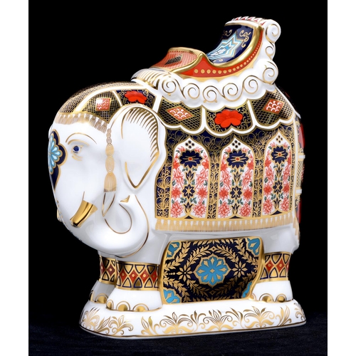 Appraisal: A Royal Crown Derby Elephant paperweight