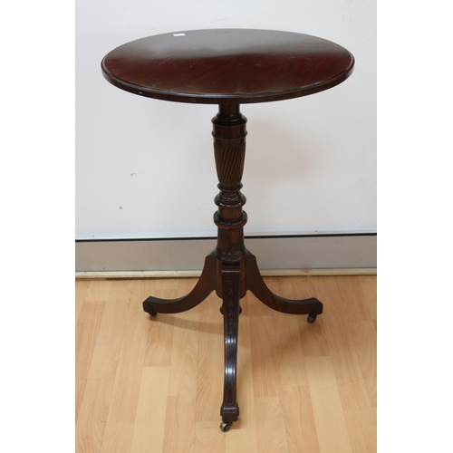 Appraisal: Fine antique solid rosewood circular pedestal table approx cm H