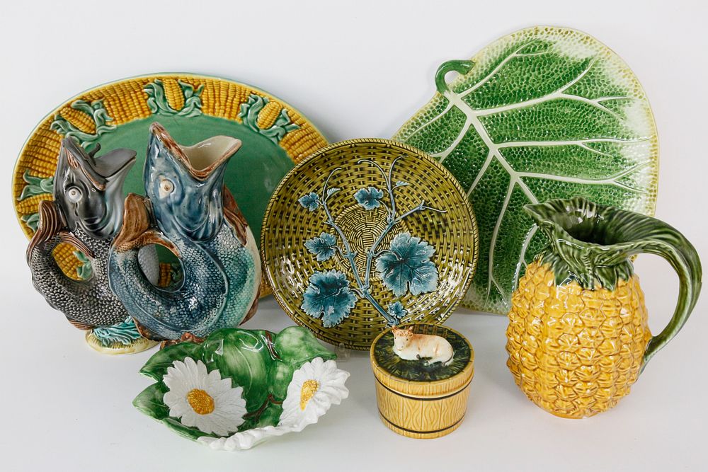 Appraisal: Miscellaneous Pieces of Majolica Ceramics Miscellaneous Pieces of Majolica Ceramics