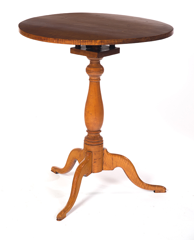 Appraisal: AMERICAN TILT-TOP CANDLE STAND First half- th century Curly maple