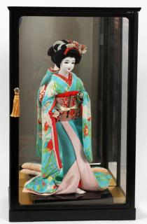 Appraisal: JAPANESE WOVEN SILK GEISHA DOLL C JAPANESE WOVEN SILK GEISHA