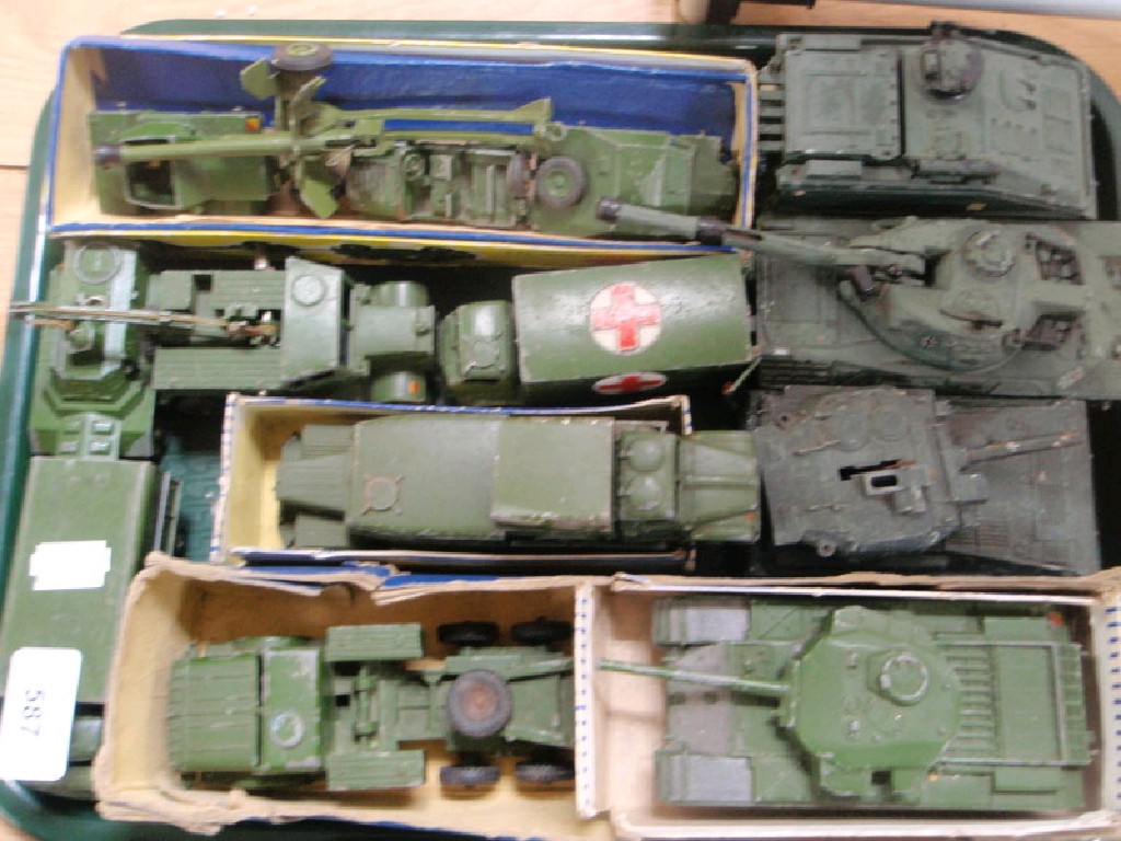 Appraisal: Assorted Dinky military vehicles including part boxed Pounder Field Gun