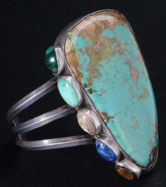 Appraisal: American Indian Bracelet with Turquoise Stone Description Stamped JJ Three-inch