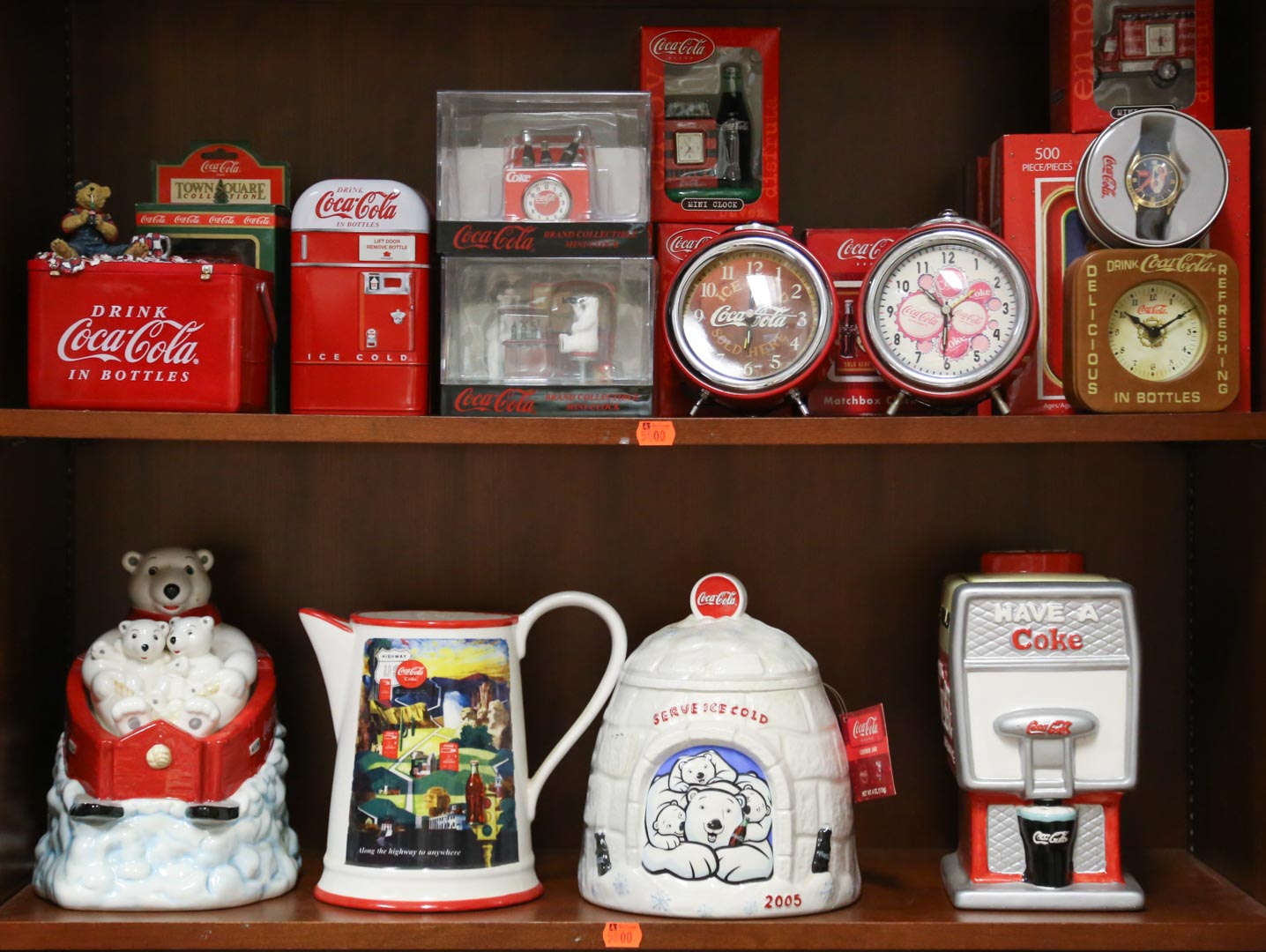 Appraisal: Two shelves of Coca-Cola collectibles Undernumber