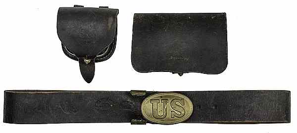 Appraisal: U S Regulation Issue Belt Plate Pistol Cartridge Box and