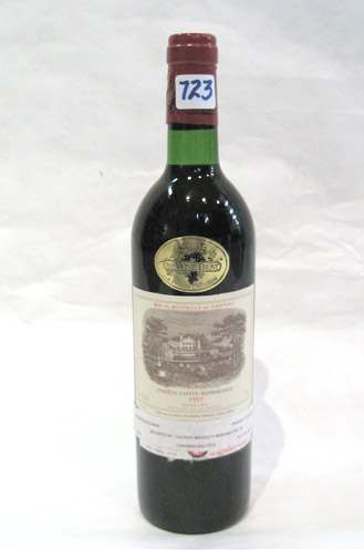 Appraisal: ONE BOTTLE OF VINTAGE FRENCH RED BORDEAUX WINE Chateau Lafite