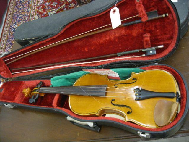 Appraisal: Old Violins with bows cases one with label inside