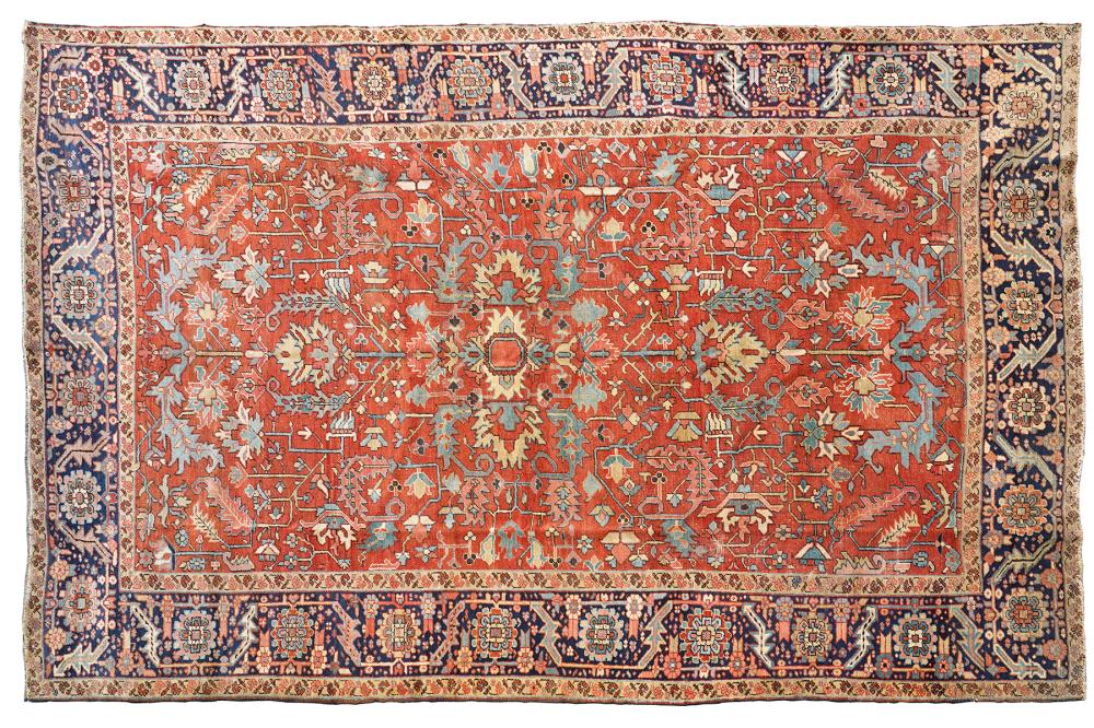 Appraisal: HERIZ SERAPI CARPETHeriz Serapi Persian carpet in traditional deep colors