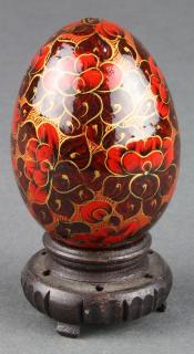 Appraisal: lot of Hand decorated egg group lot of Hand decorated