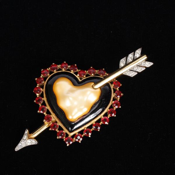 Appraisal: Trifari Pearl Belly Arrow Thru The Heart pin with black