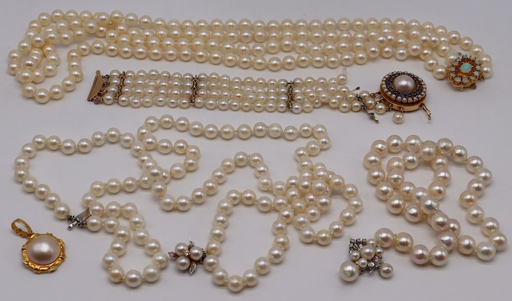 Appraisal: JEWELRY Assorted Gold and Pearl Jewelry Grouping Includes a quadruple