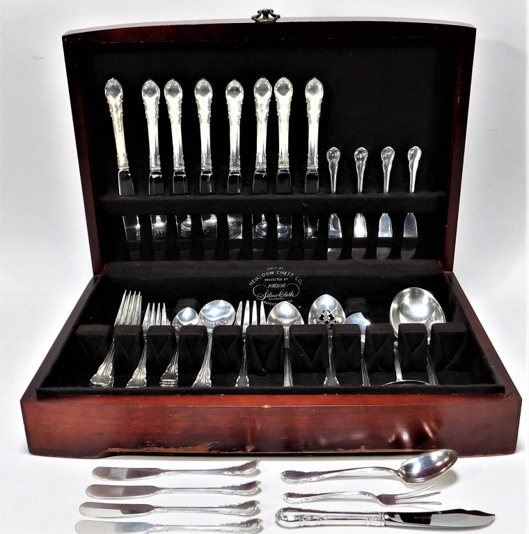 Appraisal: PC LUNT MODERN VICTORIAN FLATWARE SET United States Circa Lot