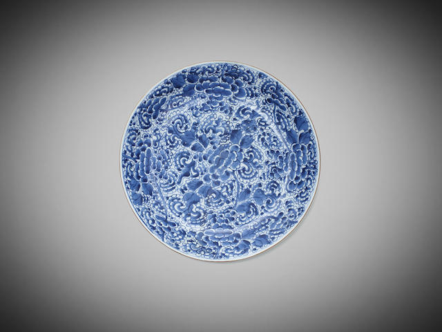 Appraisal: A Chinese blue-and-white 'peony' charger cm diam