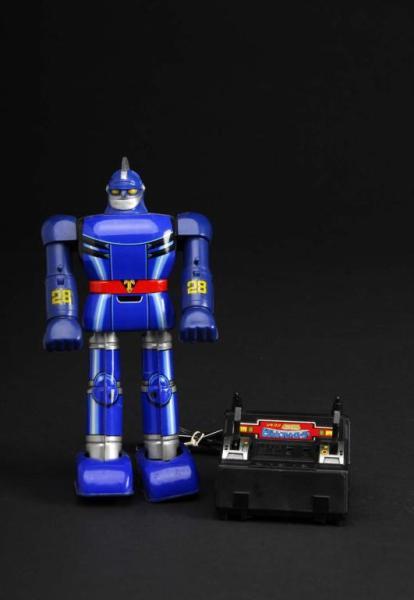 Appraisal: Vision Control T- Gigantor Robot Toy Description Japanese Includes remote