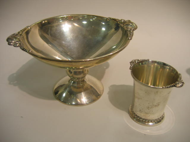 Appraisal: QUAKER SILVER CO INC NORTH ATTLEBORO MA Sterling silver compote