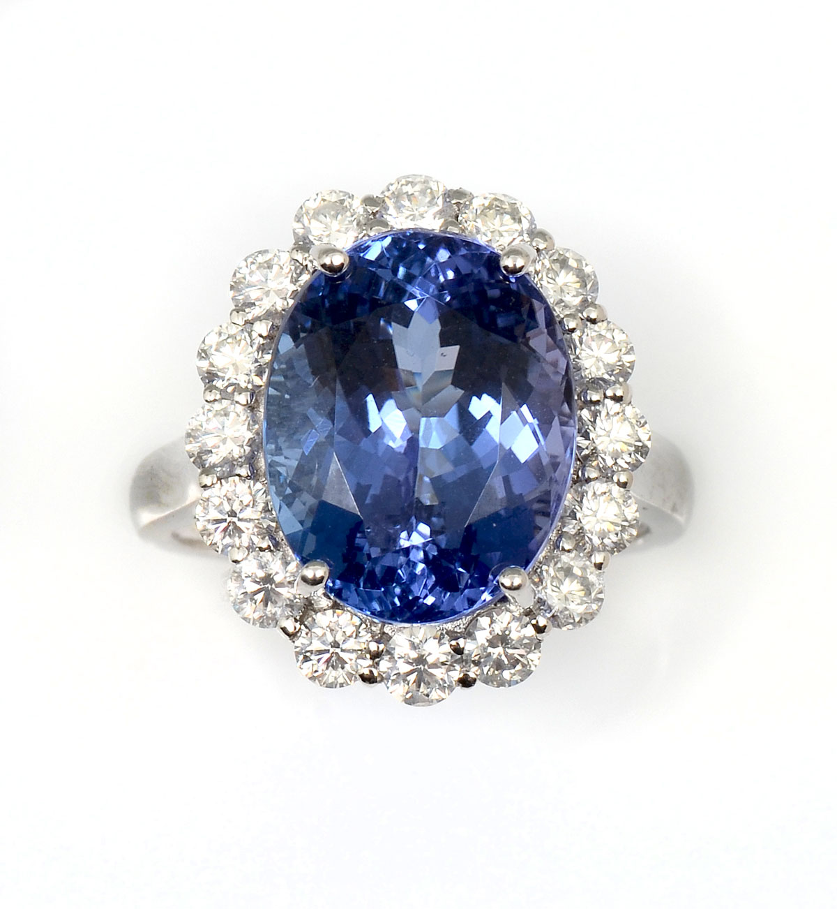 Appraisal: PLATINUM CT TANZANITE DIAMOND RING CT oval modified brilliant cut