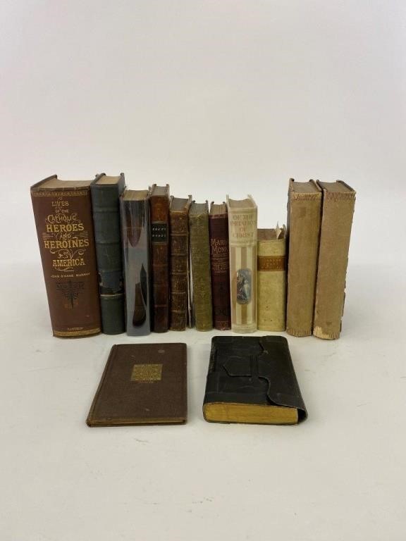 Appraisal: Thirteen volumes to include Hints to Gentlemen of Landed Property