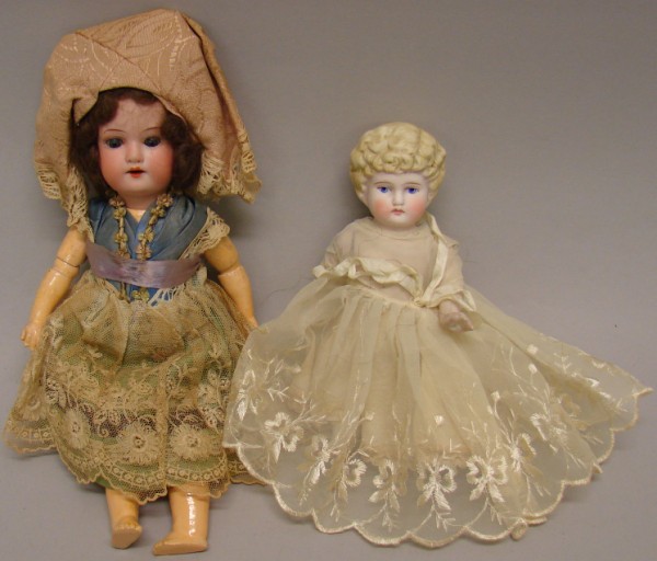 Appraisal: Pair of dolls Armand Marseille Germany A M Blue sleep