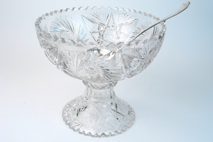 Appraisal: AN AMERICAN CUT CRYSTAL PEDESTAL PUNCH BOWL in two parts