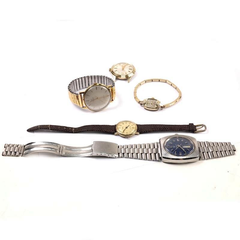 Appraisal: Five Assorted Wrist Watches Five assorted wrist watches including men's