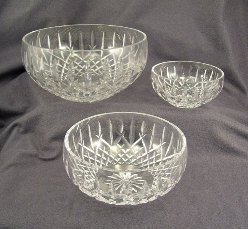 Appraisal: - Waterford Crystal Bowls Lismore patterned bowl in graduated sizes