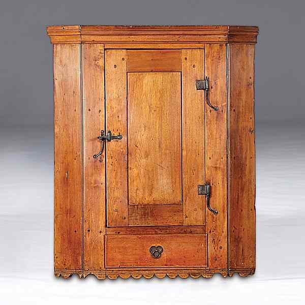 Appraisal: Pennsylvania Hanging Cupboard Pennsylvania ca s a hanging cupboard in