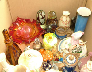 Appraisal: Selection of ceramics and glass to include a Mdina scent