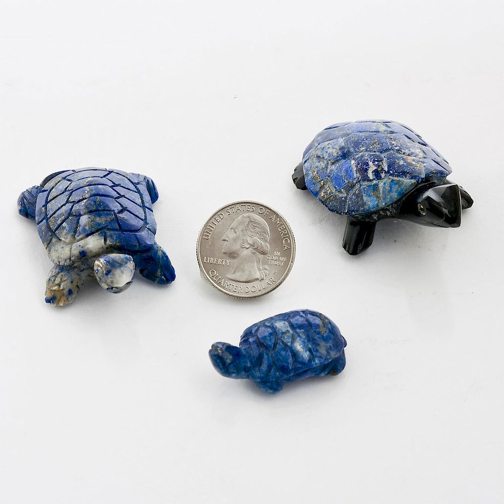 Appraisal: THREE HANDCARVED LAPIS STONE FETISH TURTLE FIGURES Small and miniature