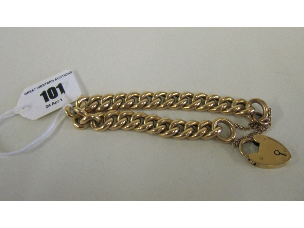 Appraisal: Fifteen carat gold curb link bracelet complete with padlock and