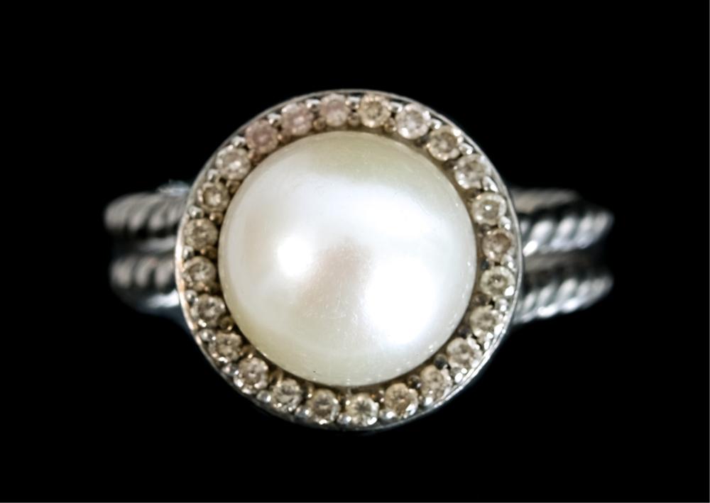 Appraisal: DAVID YURMAN STERLING DIAMOND PEARL RINGDavid Yurman sterling silver ring