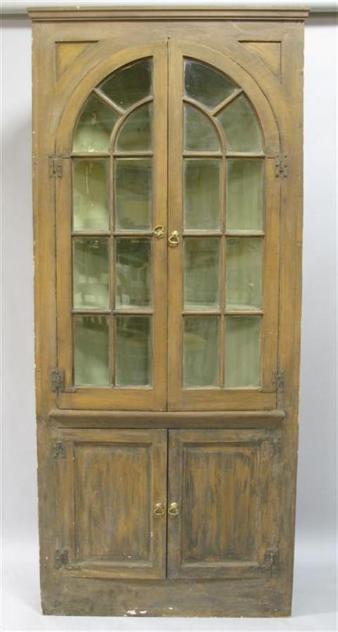 Appraisal: FEDERAL STYLE CORNER CABINET the molded cornice over arched palladian