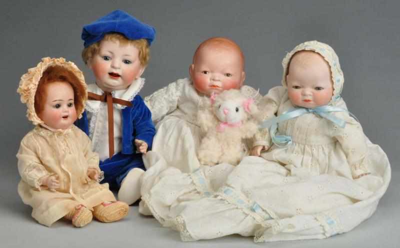 Appraisal: Lot of Baby Dolls with Bisque Heads Description Recknagle character