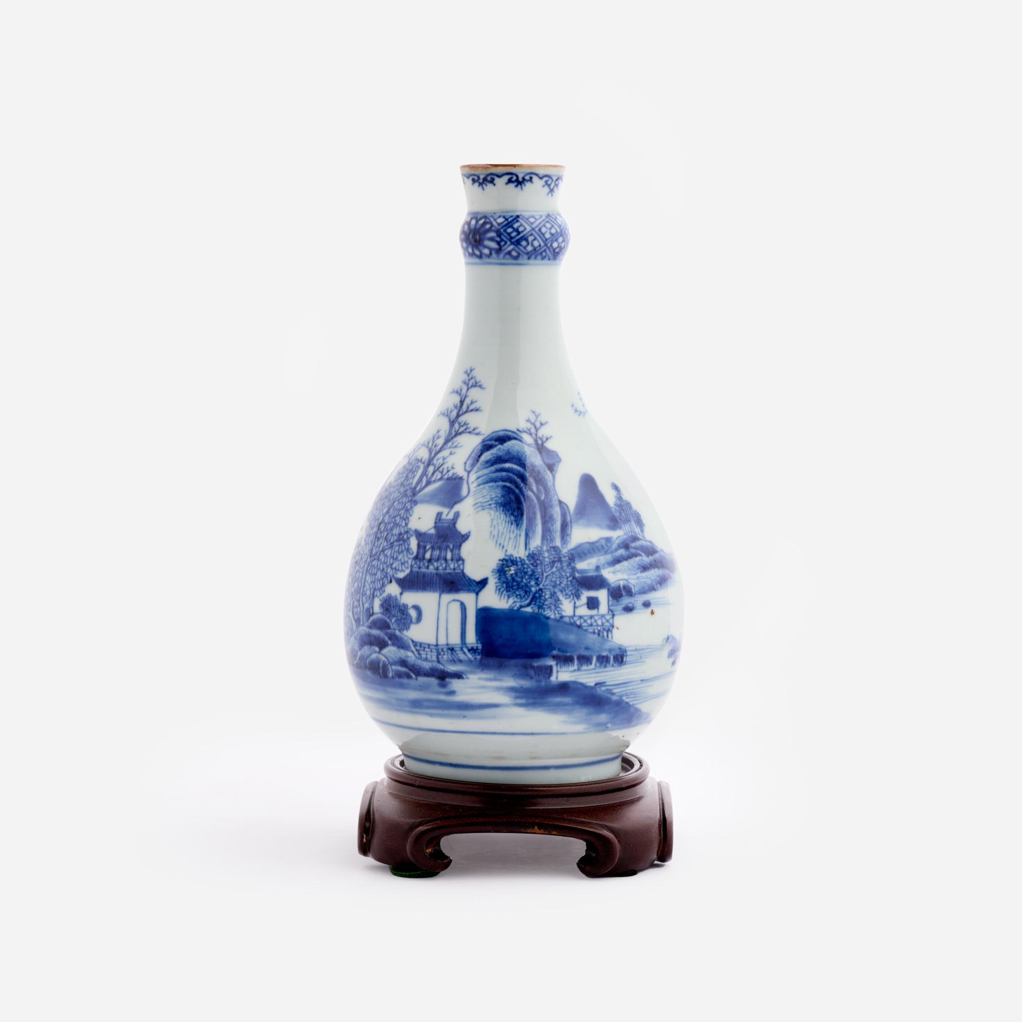 Appraisal: CHINESE EXPORT BLUE WHITE GUGLET BOTTLE VASE TH C A