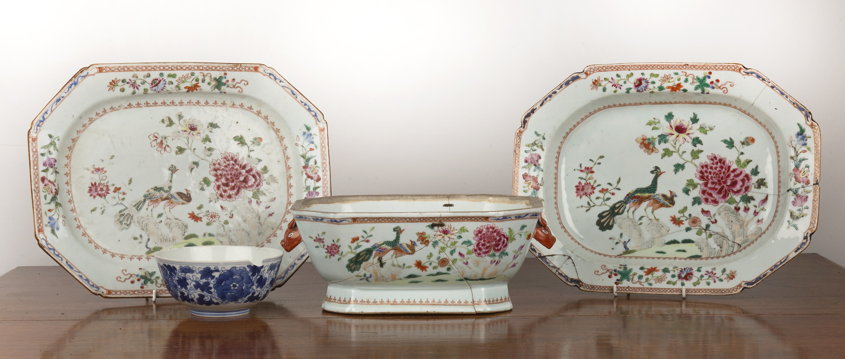 Appraisal: Famille rose porcelain tureen base and two standsChinese Qianlong period